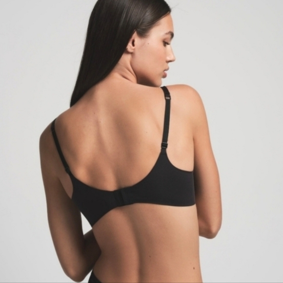 SKIMS Ultimate Push Up Plunge Bra Size:36DD (36E) Onyx - Picture 7 of 7